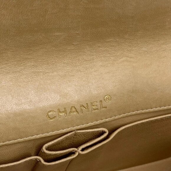 Auth CHANEL Chocolate Bar Beige Lambskin Shoulder Bag Gold hardware - Picture 15 of 15